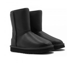 UGG Classic Short Luxury Black