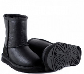 UGG Kids Classic Short Metallic Black