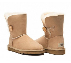 UGG Bailey Button II Sand