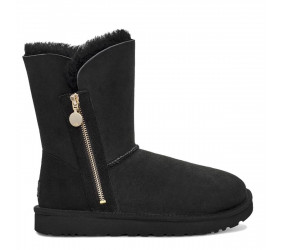 UGG Bailey Zip Short Black