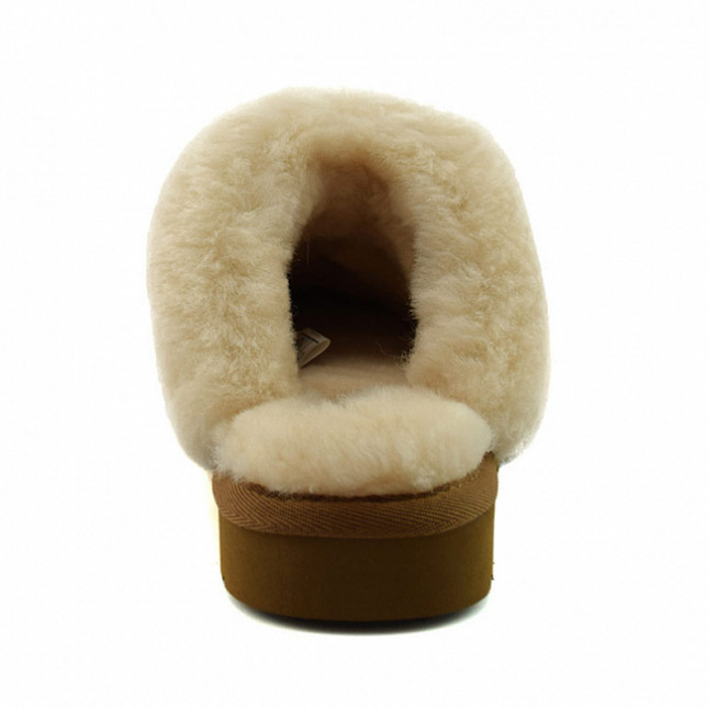 UGG Slippers Scufette Chestnut