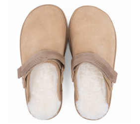 UGG Goldenstar Clog Sand