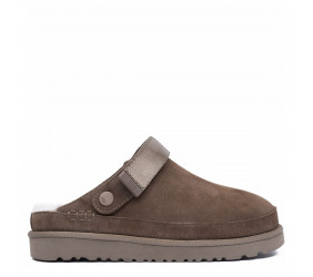 UGG Goldenstar Clog Chocolate