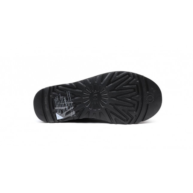 UGG Bailey Zip Mini Black Metallic