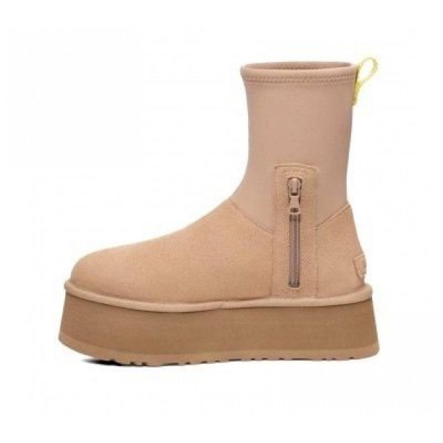 UGG Classic Dipper Boot Sand