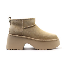 UGG Ultra Mini New Heights Mustard Seed