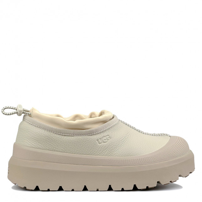 UGG Tasman Hybrid Leather Sand